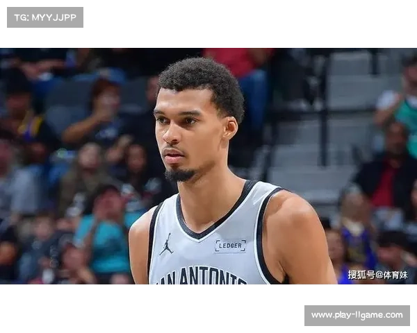 鹈鹕七连败暴露核心缺失，新秀奎因30分三双亮眼