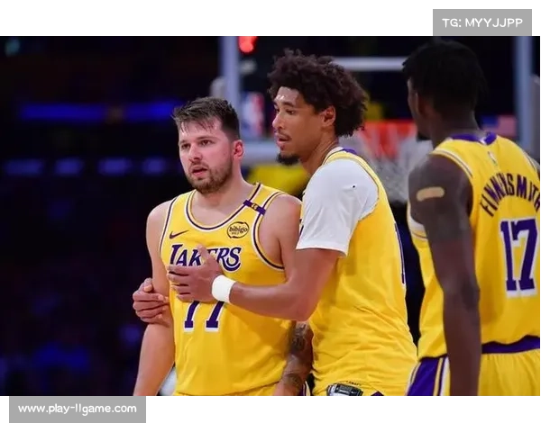 西部排名震荡，雷霆马刺领跑湖人火箭四五位